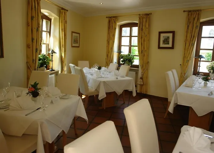 Kallstadter Hof Hotel 3*